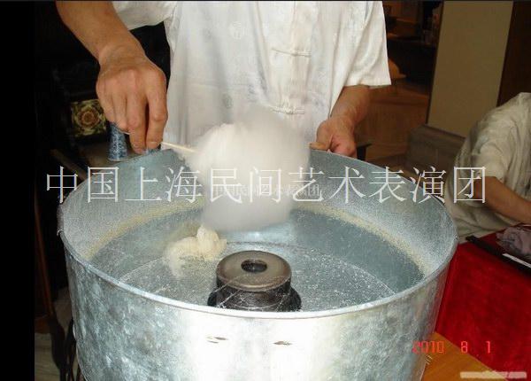 现场制作棉花糖-上海民间特色唐艺表演