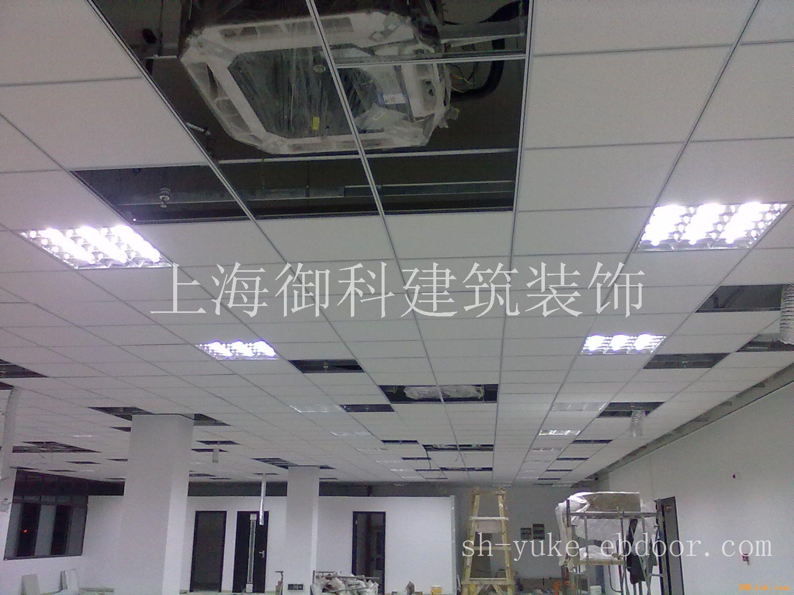 旧房翻新 上南新村墙面粉刷涂料 上南新村厨卫翻新贴地砖