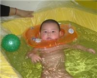 上海宝宝游泳会所-婴儿游泳好吗