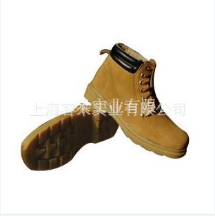 上海安全鞋批发，九星市场耐油、防砸安全鞋批发