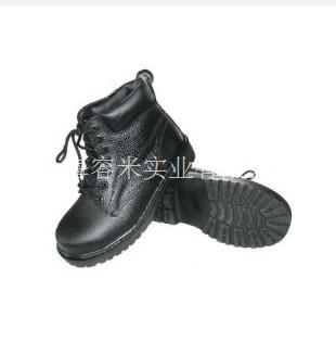 上海安全鞋批发，九星市场耐油、防砸安全鞋批发