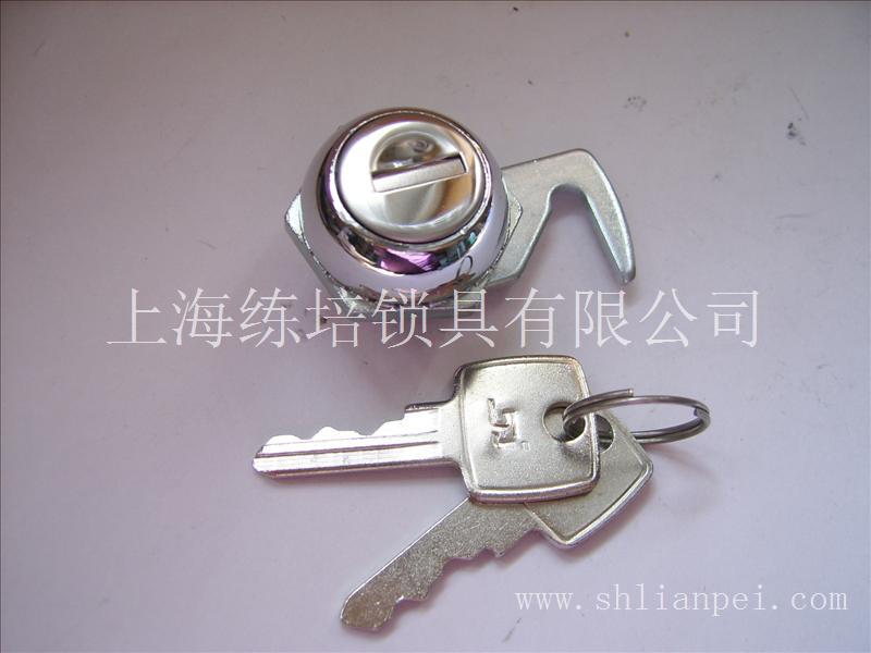 MS743小钩舌转舌锁,锌合金镀铬,尺寸小巧,外观漂亮