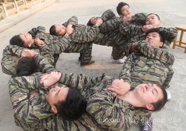 给上海西点军训的上海西点上海会务场地出租军