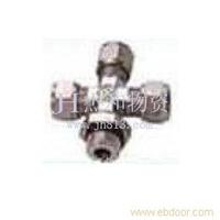 SKD08四通卡套 