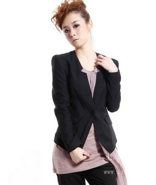 女士西服套装-上海专业女士西服设计
