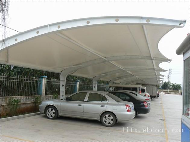 江西上饶学校膜结构体育看台停车棚