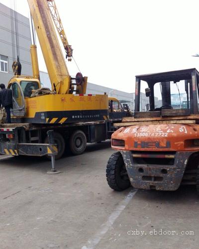 余姚叉车设备搬运