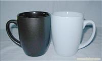 供应黑白陶瓷对杯、情侣对杯、广告陶瓷杯订做、陶瓷咖啡杯订做 