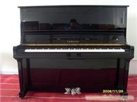 YAMAHA  U30BL 