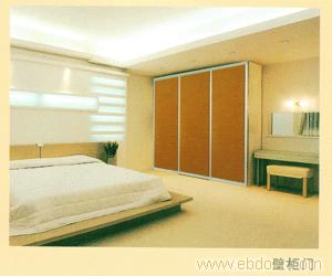 上海纱门窗订做安装—上下三趟式纱窗�