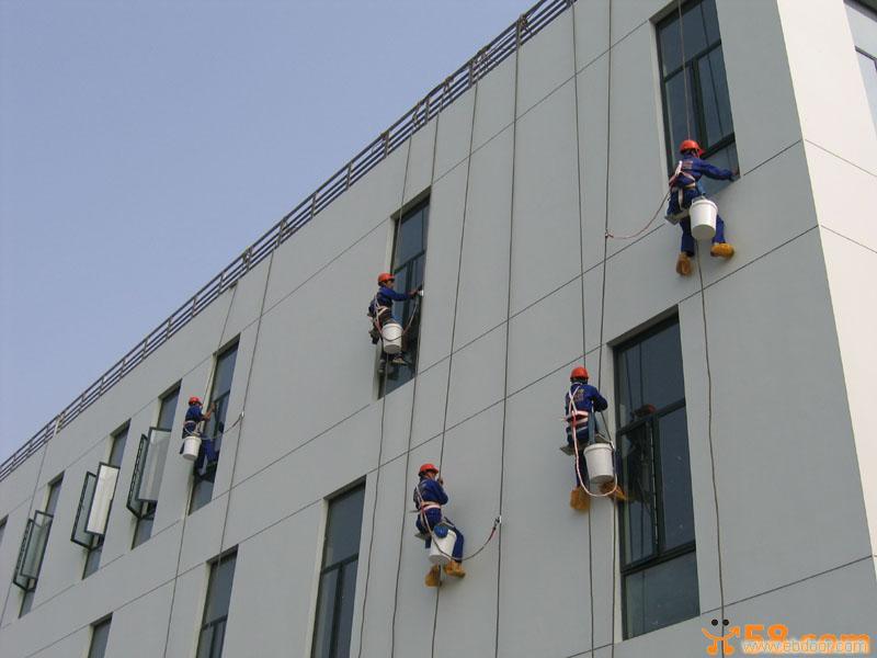 上海闵行区外墙清洗�