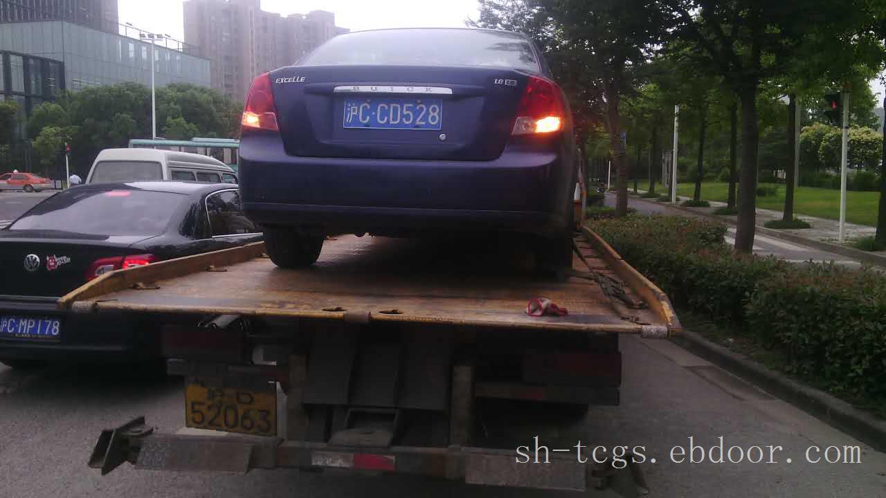 上海拖车价格多少