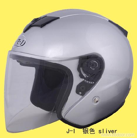 VR-1 半盔�