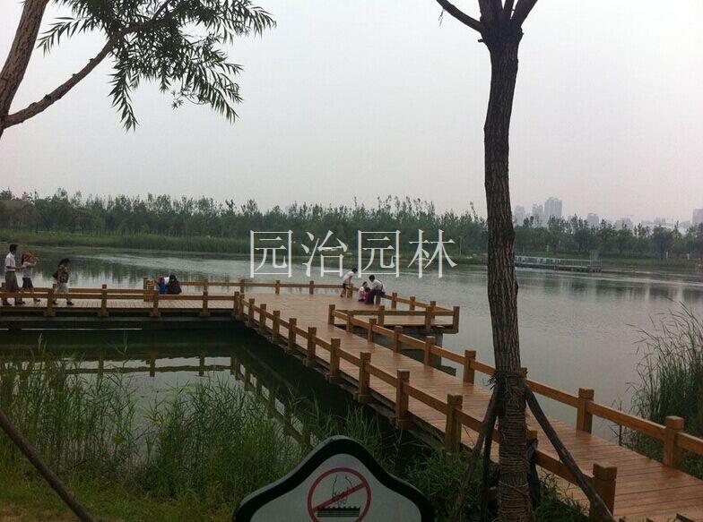 上海防腐木围栏制作|防腐木围栏制作公司