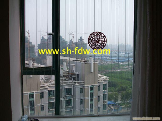 上海防盗窗批发�