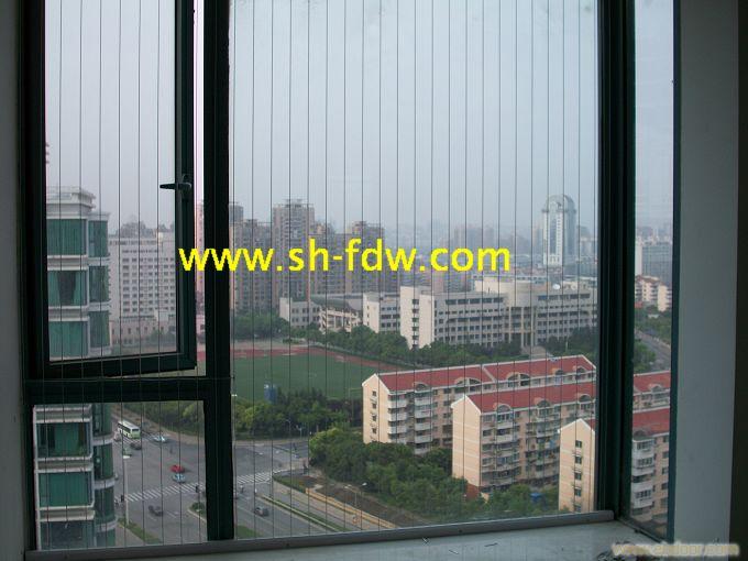 上海隐形防盗网批发�