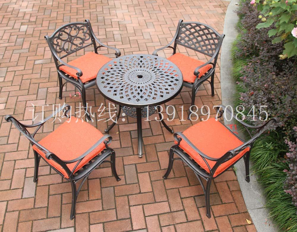 铸铝桌椅阳台休闲桌椅组合庭院露台桌椅家具欧式铁艺户外桌椅