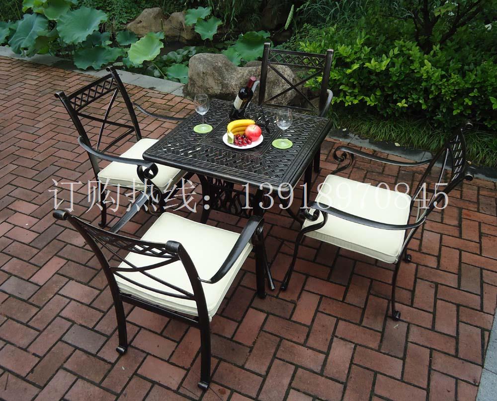欧式户外铸铝桌椅组合 庭院阳台休闲家具套装室外铸铝五件套铁艺