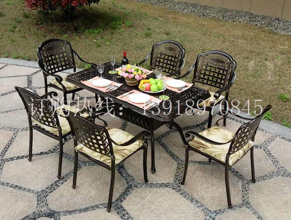 休闲户外桌椅欧式铁艺桌椅组合阳台庭院花园桌椅五件套铸铝桌椅