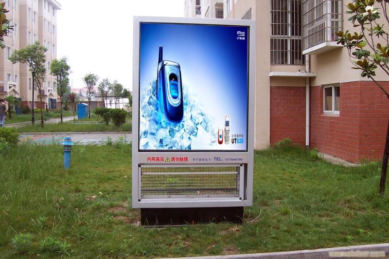 候车亭36�