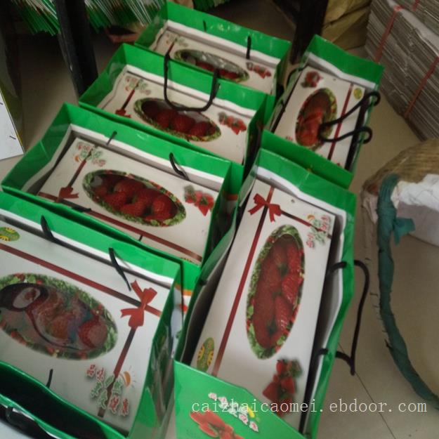 奶油草莓100元/盒4斤,上海奶油草莓