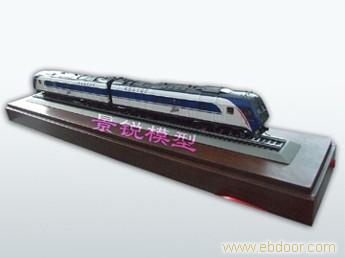火车模型制作�