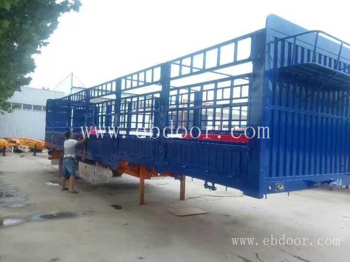 梁山标厢轻型11米12米13米栏板半挂车