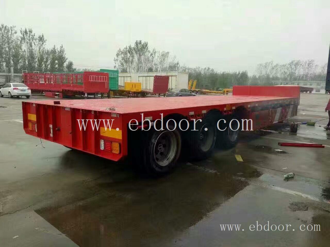 13米抽拉式低平板半挂车出厂价格