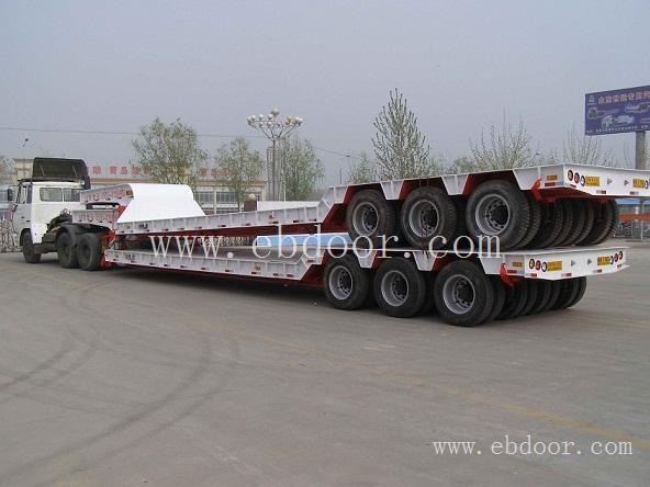 运输一辆轻型低平板半挂车价格多少