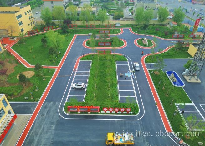 南京道路划线_达尊工厂车间划线_定位线划线
