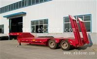 三桥低平板半挂车现车价格