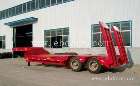 轻型高地板半挂车现车价格