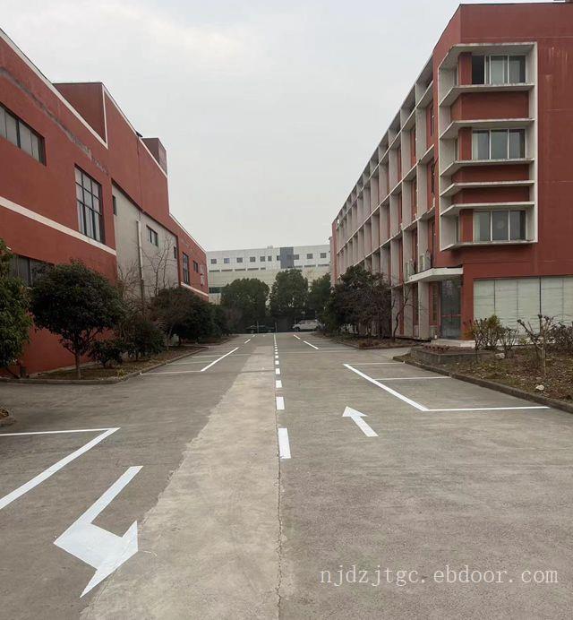 南京道路划线的作用【南京达尊交通工程公司】