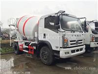 小型5方混凝土搅拌车