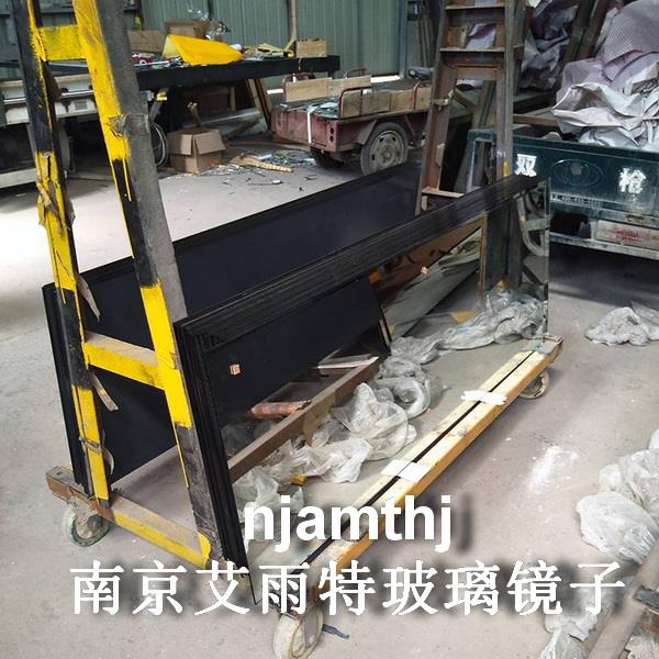 六合健身房镜子维修