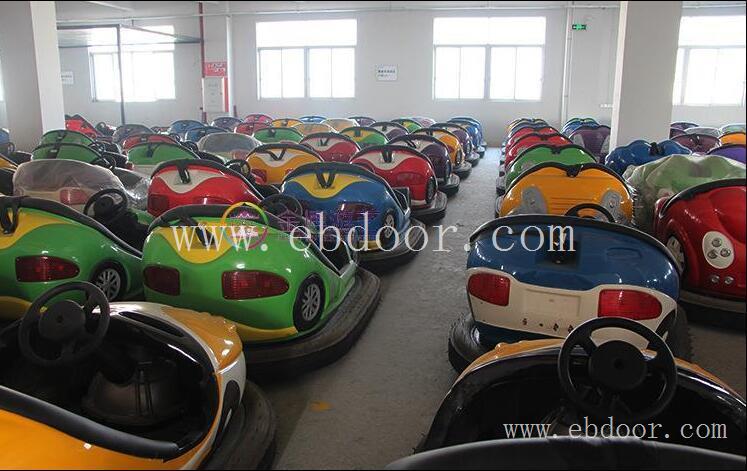 碰碰车游乐设备，新颖碰碰车 