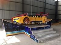哈尔滨创艺2017新款6座弯月飞车游乐设备利润大适应性强厂家定制