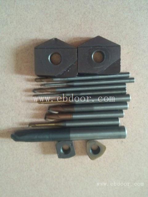 回收钨钢刀粒-回收钨钢铣刀钻头-废钨高价回收