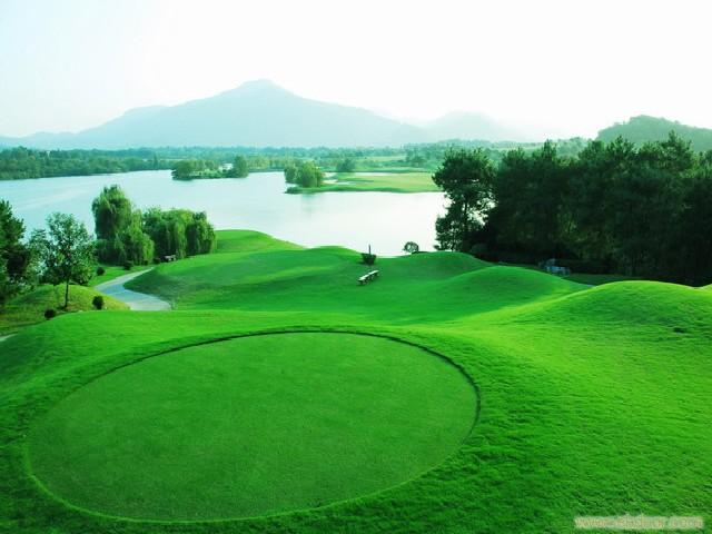 高尔夫球场养护-上海小区景观绿化设计施工�
