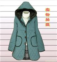 09 时尚 韩版 8118 秋冬必备 加厚保暖 连帽排扣式 羽绒服�