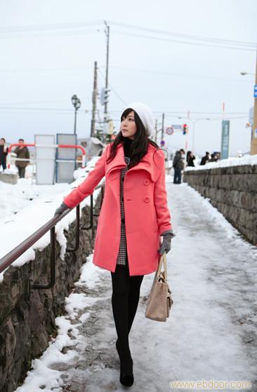 优质 淑女 堆叠大翻领 西瓜红 大衣�
