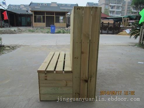 上海防腐木桌子