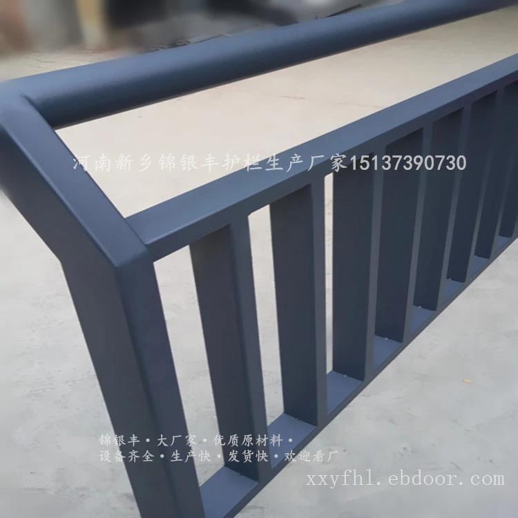 道路交通护栏厂家,道路交通护栏价格,河南新乡道路交通护栏批发,道路交通护栏图片大全