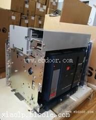 施耐德MT框架断路器MT10 N1 3P带欠压MN 220V