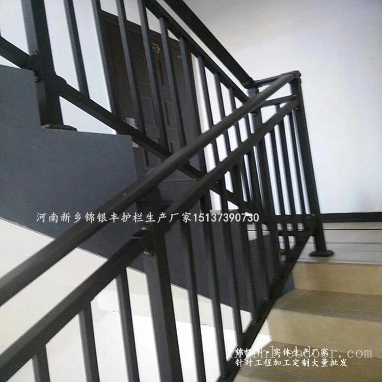 河南郑州生产的锌钢楼梯扶手型材价格质量怎么样楼盘锌钢楼梯扶手
