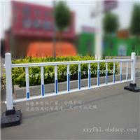 河南锦银丰护栏生产厂家公路护栏型号多可以加工定制小区公路护栏