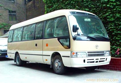 丰田考斯特汽车租赁�