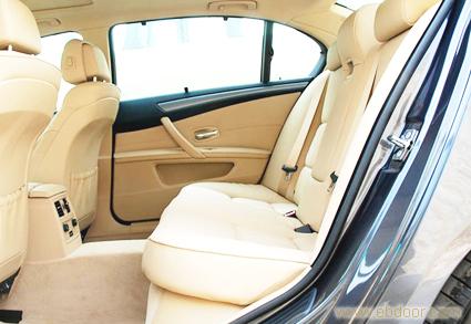 上海宝马530汽车租赁电话�