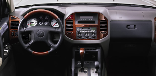 PAJERO  帕杰罗�