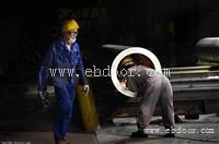 12cr1movG合金钢管生产现场